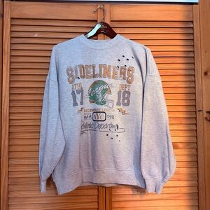 Buckle soft graphic Crewneck Sweater - Light Gray size small